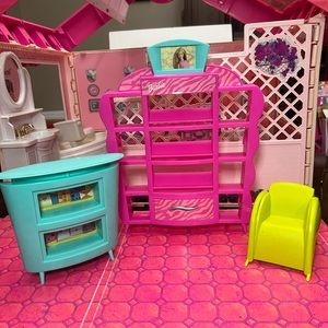 Y2K Barbie chic show store set